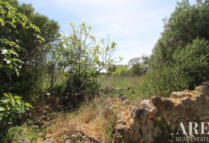 Parcela en venta en São Clemente, Loulé, Algarve &bull; ARE75425