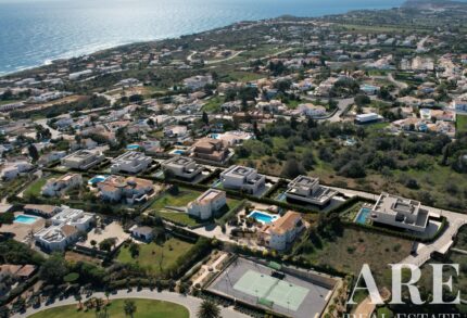 Villa 3 habitaciones en venta en PLUZ Premium Living, Luz, Lagos, Algarve &bull; ARE96022