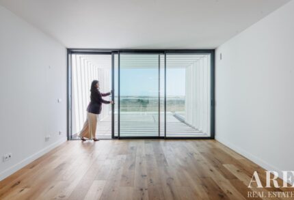 Apartamento 1 habitación en venta en Moncarapacho e Fuseta, Olhão, Algarve &bull; ARE96502