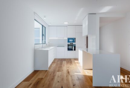 Apartamento 1 habitación en venta en Moncarapacho e Fuseta, Olhão, Algarve &bull; ARE96502