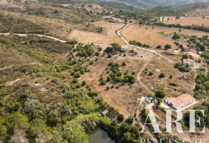 Terreno en venta en Aljezur, Algarve &bull; ARE72935