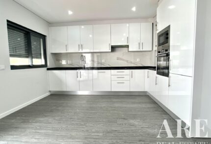 Apartamento 3 habitaciones en venta en Olhão Residence, Quelfes, Olhão, Algarve &bull; ARE64244