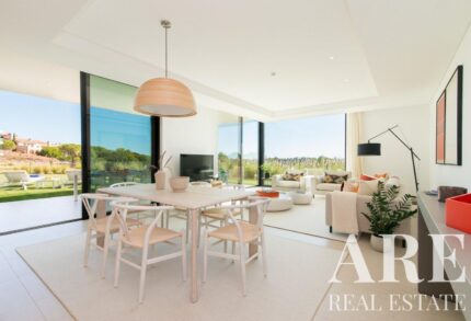 Apartamento 2 habitaciones en venta en Monte Rei, Vila Real Santo Antonio