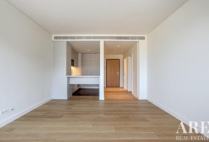 Apartamento 1 habitación en venta en Quarteira, Algarve &bull; ARE90065