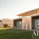 Apartamento 2 habitaciones en venta en White Shell Beach Villas, Porches, Lagoa, Algarve &bull; ARE71385 - gallery image