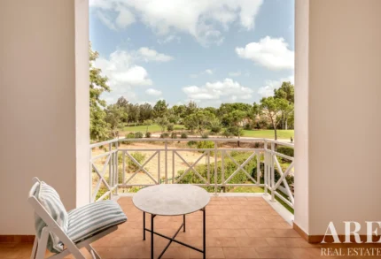 Villa 2 habitaciones en venta en Millennium Golf, Vilamoura, Algarve &bull; ARE91414
