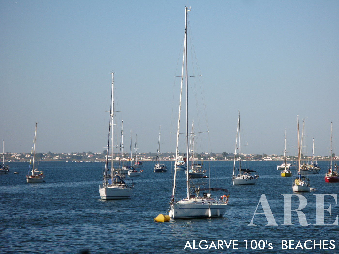 Veleros anclados en Culatra Ria Formosa