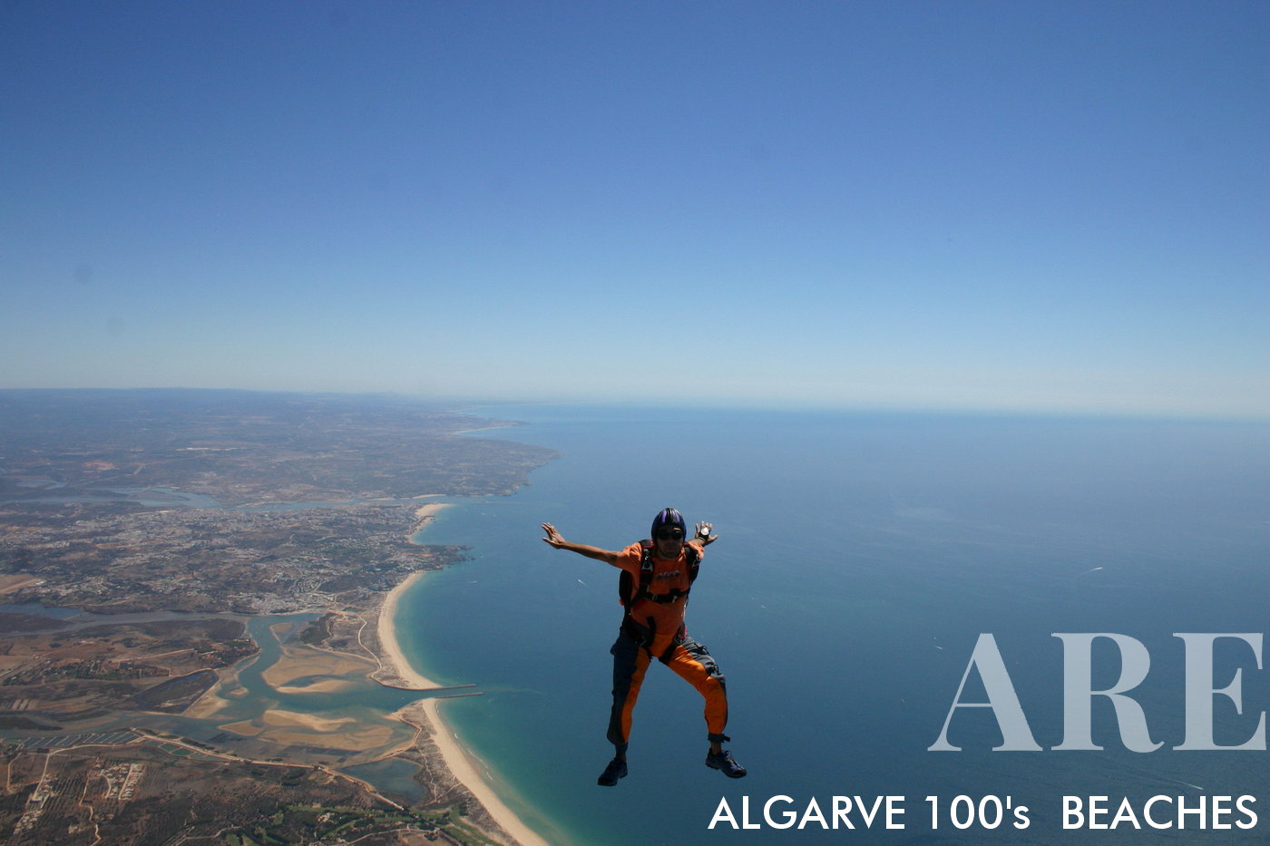 Roger's Aerial Meia Praia