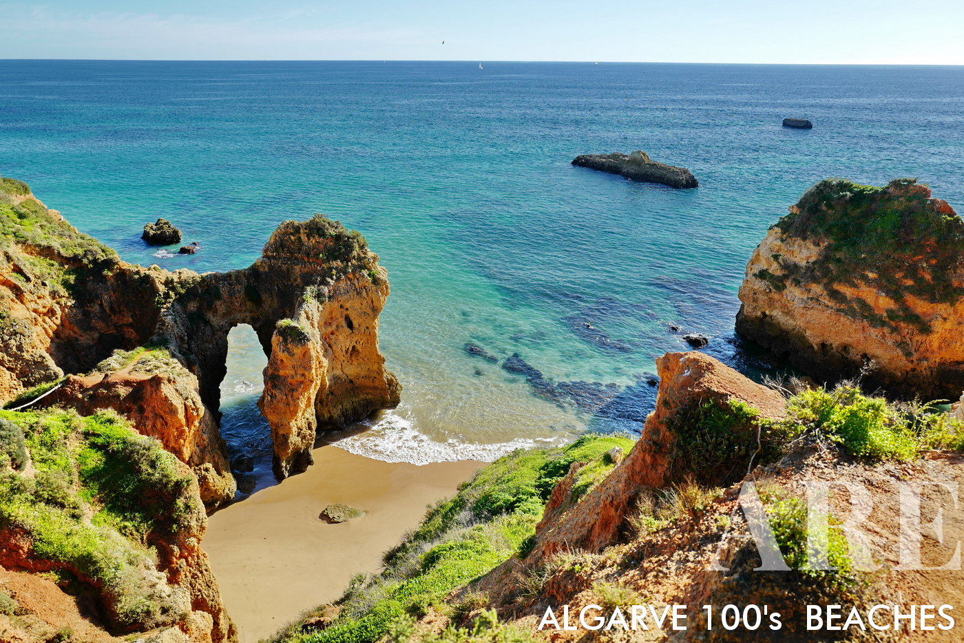 Playa Secreta, situada entre Alvor y Portimão