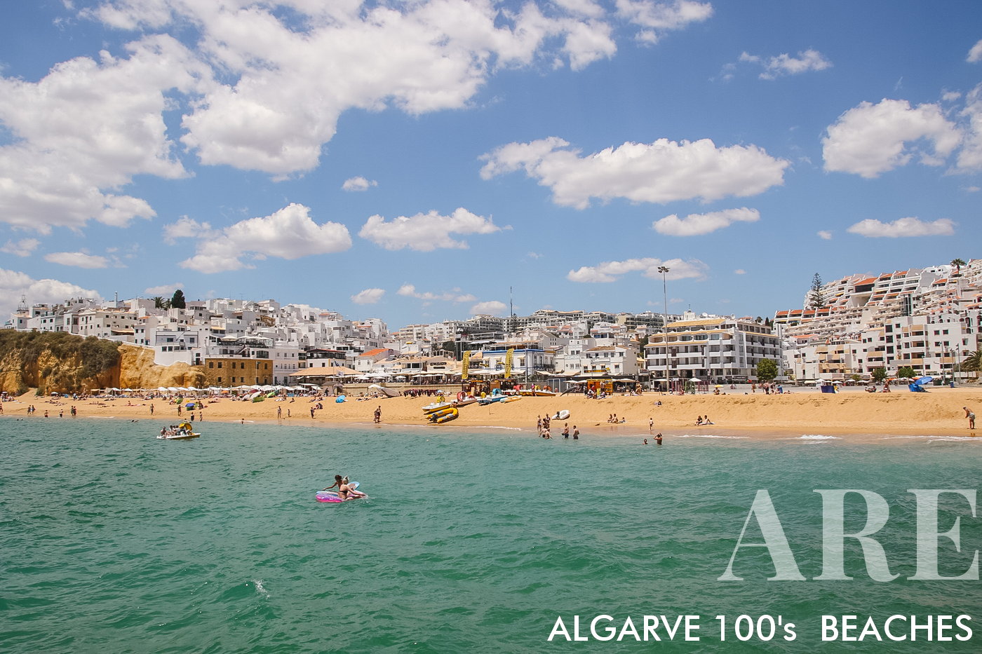 Playa de Pescadores en el centro de Albufeira