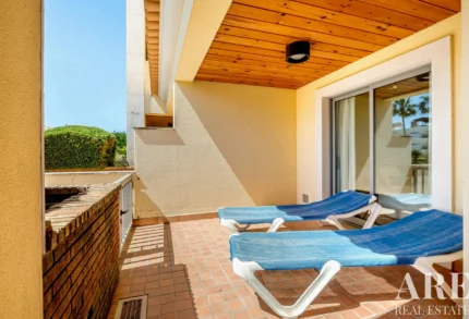 Apartamento 2 habitaciones en venta en Terraços do Pinhal, Vilamoura, Algarve &bull; ARE96808