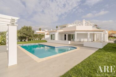Villa 4 habitaciones en venta en Vilamoura, Loulé, Algarve • ARE81840