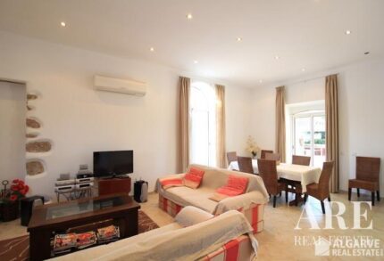 Villa 4 habitaciones en venta en São Brás de Alportel