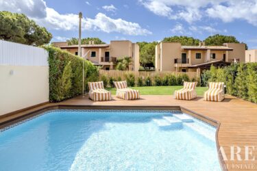 Villa 2 habitaciones en venta en Vilamoura, Loulé, Algarve • ARE91448