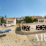 Villa 5 chambres à vendre à Alcantarilha e Pêra, Silves, Algarve &bull; ARE68047 - gallery image
