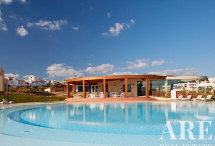 Appartement 3 chambres à vendre à White Shell Beach Villas, Porches, Lagoa, Algarve &bull; ARE71349