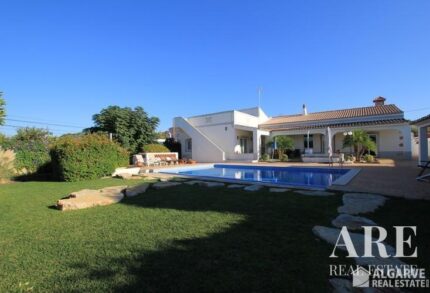 Villa 4 chambres à vendre à São Brás de Alportel