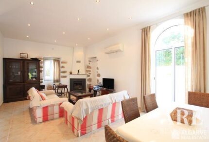 Villa 4 chambres à vendre à São Brás de Alportel