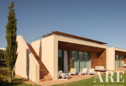 Appartement 2 chambres à vendre à White Shell Beach Villas, Porches, Lagoa, Algarve &bull; ARE71382