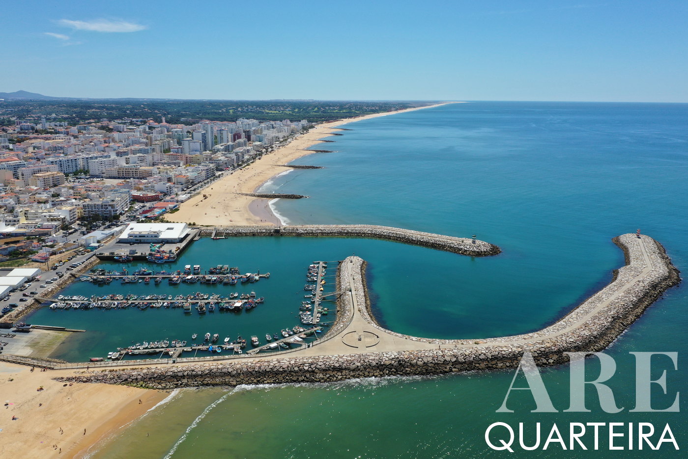 Quarteira, un village de pêcheurs devenu une destination touristique dynamique