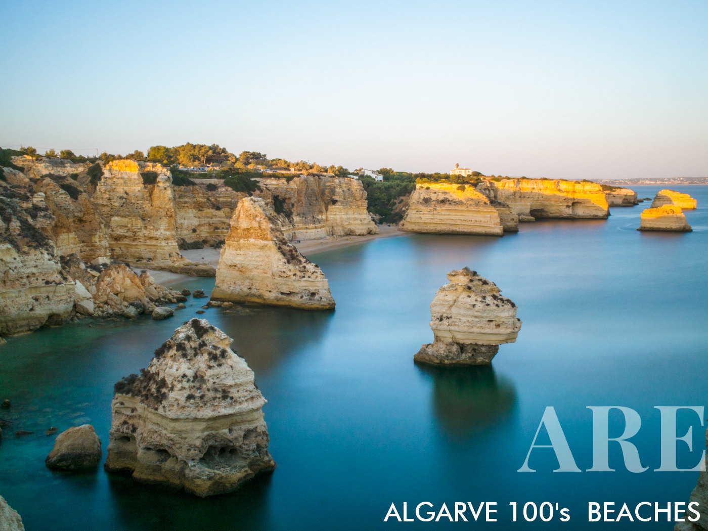 Coucher de soleil sur la plage de Marinha