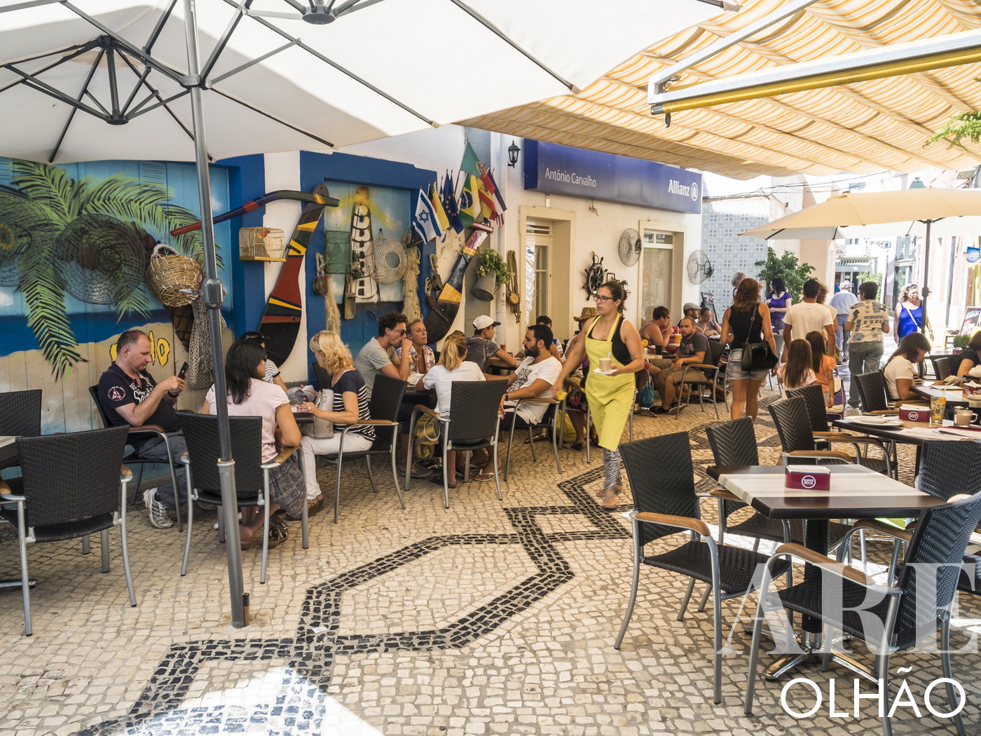 Épanouissement gastronomique sur l'avenue côtière d'Olhão