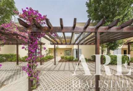 Villa 3 chambres à vendre à Laguna Resort, Sector 5, Vilamoura, Algarve &bull; ARE97633