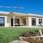Villa 4 chambres à vendre à Quinta de Faro, Faro - gallery image