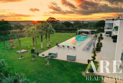 Villa 7 chambres à vendre à Pinhal Velho, Vilamoura, Loulé