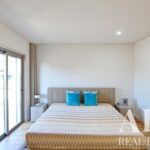 Maison de ville 4 chambres à vendre à Quarteira, Loulé - gallery image