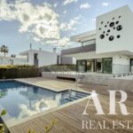 Villa 4 chambres à vendre à Vilamoura, Loulé, Algarve &bull; ARE85718 - gallery image