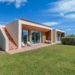 Villa 3 chambres à vendre à White Shell Beach Villas, Porches, Lagoa, Faro - gallery image