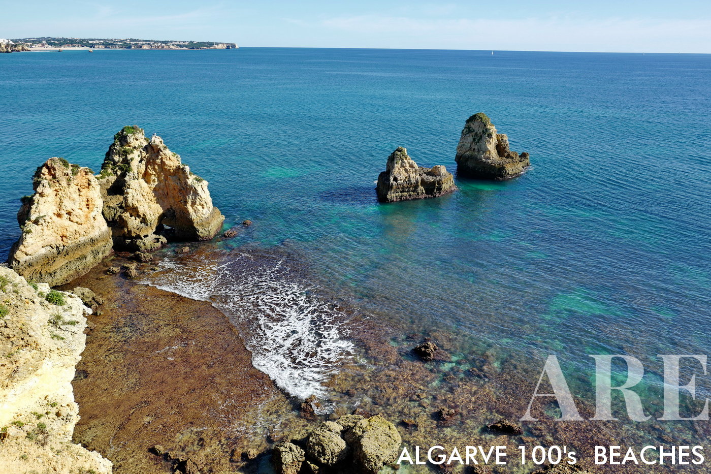 Secreta beach, located between Alvor and Portimão, several small beaches with difficult access, with a fantastic pedestrian route along the cliff...