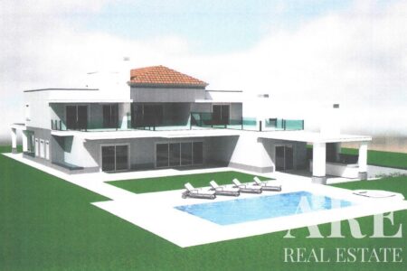 Villa for sale in Vila Sol, Vilamoura