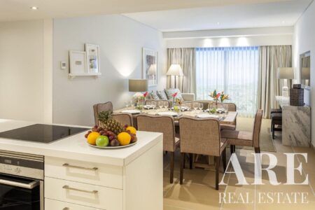 Apartment for sale in Pine Cliffs, Açoteias, Albufeira