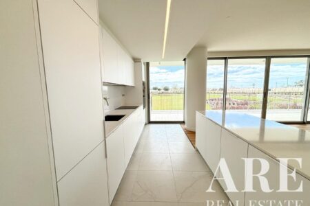 Apartment for sale in Bayline, Armação Pêra Waterfront, Armação Pêra