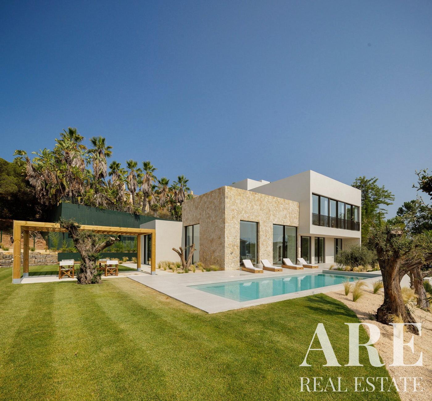 Villa for sale in Quinta do Lago, Golden Triangle