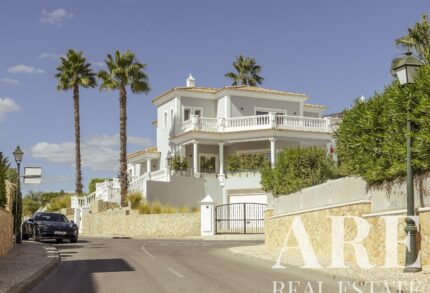 Moradia 5 quartos à venda em Almancil, Loulé, Faro