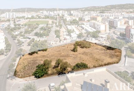 Terreno à venda em São Clemente, Loulé, Algarve &bull; ARE90640