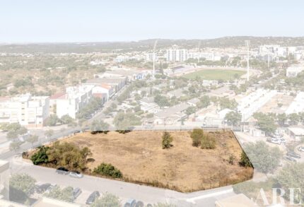 Terreno à venda em São Clemente, Loulé, Algarve &bull; ARE90640