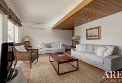 Moradia 4 quartos à venda em Vilamoura, Quarteira, Algarve &bull; ARE94660