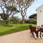Moradia 4 quartos à venda em Vilamoura, Quarteira, Algarve &bull; ARE95486 - gallery image