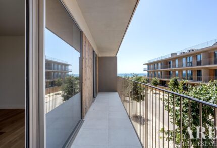 Apartamento 1 quarto à venda em Quarteira, Algarve &bull; ARE90065