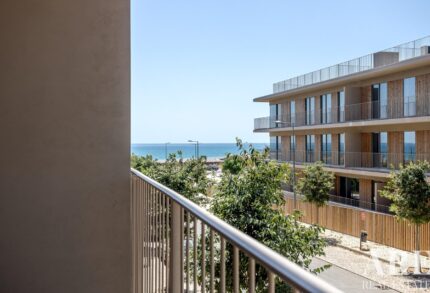 Apartamento 1 quarto à venda em Quarteira, Algarve &bull; ARE90065