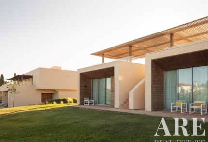 Apartamento 2 quartos à venda em White Shell Beach Villas, Porches, Lagoa, Algarve &bull; ARE71391