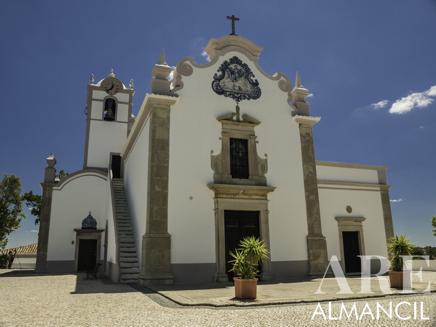 Igreja de São Lourenço em Almancil