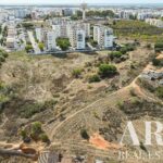 Terreno à venda em Faro (Sé e São Pedro), Faro - gallery image