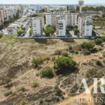 Terreno à venda em Faro (Sé e São Pedro), Faro - gallery image