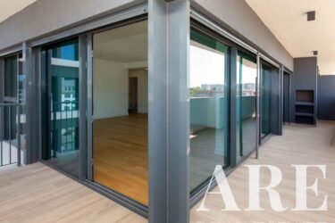 Apartamento 4 quartos à venda em Faro (Sé e São Pedro), Faro