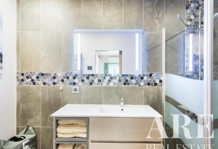 Apartment 2-bedroom for sale in Quarteira, Loulé, Faro